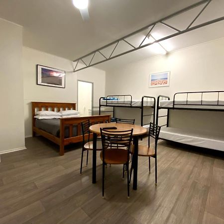 Bundaberg Park Village Esterno foto