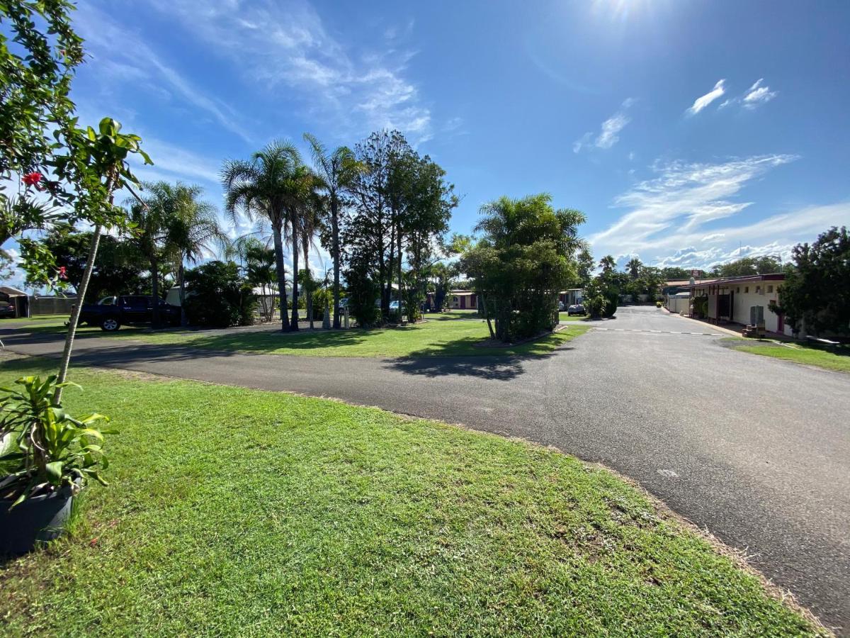 Bundaberg Park Village Esterno foto