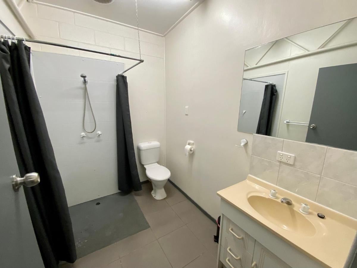 Bundaberg Park Village Esterno foto
