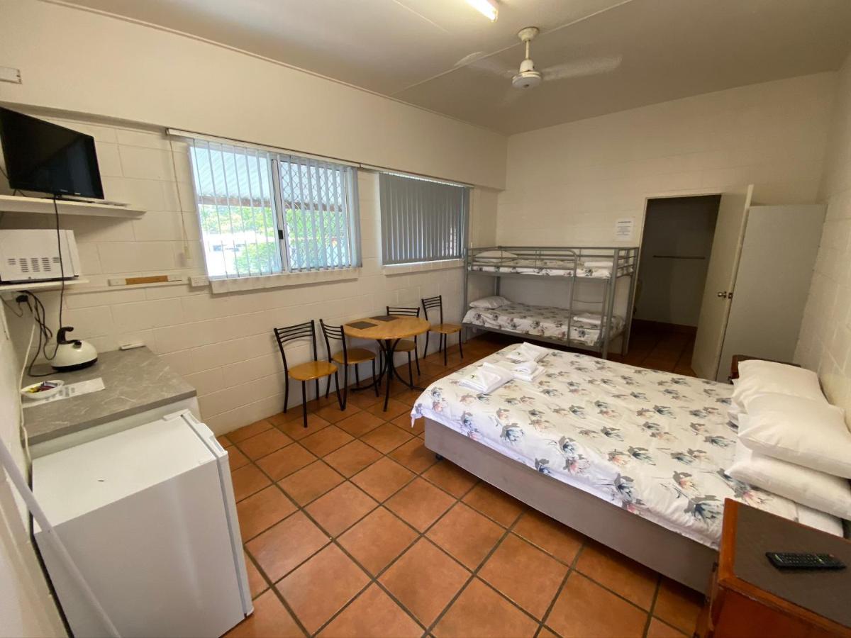 Bundaberg Park Village Esterno foto